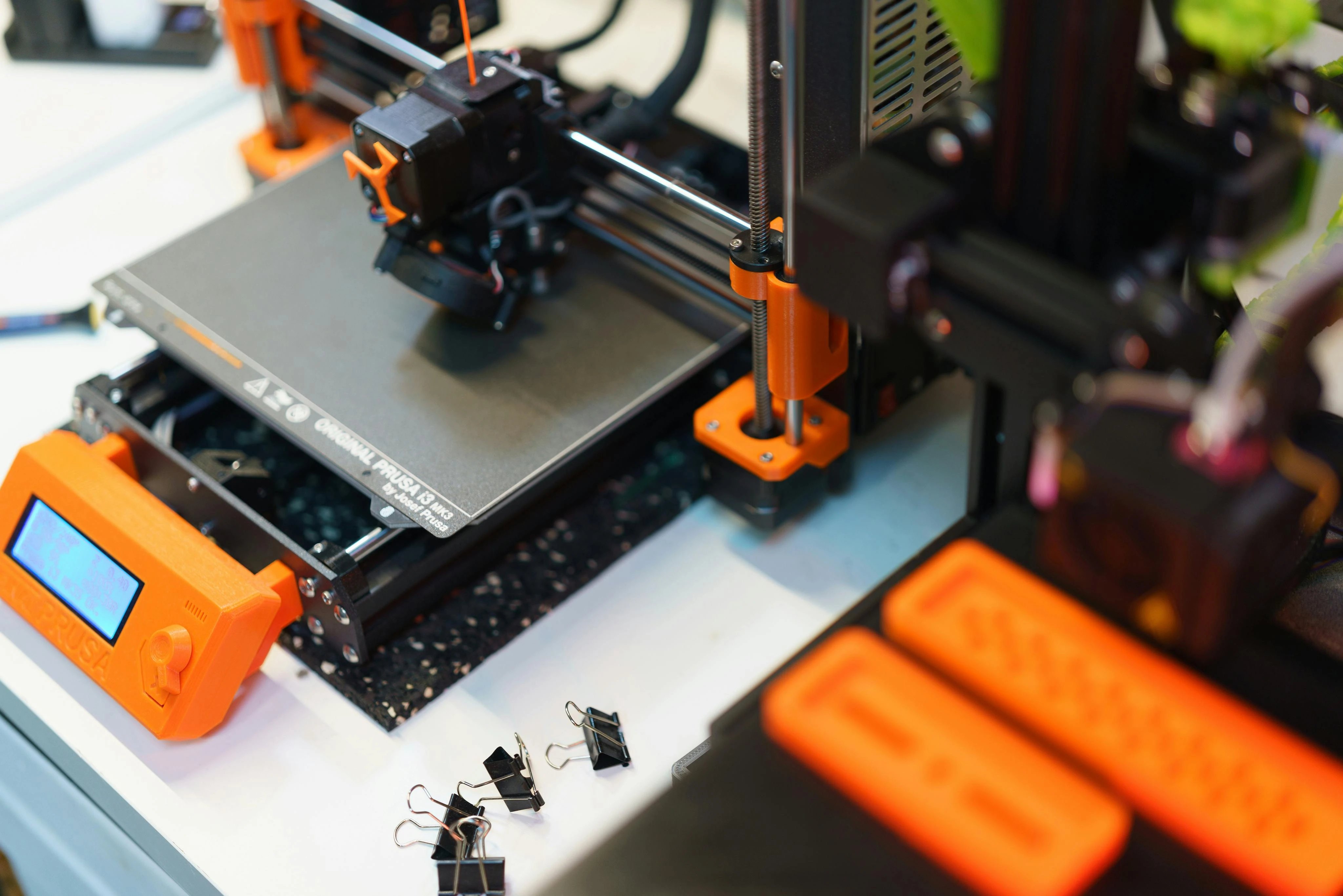 Çalışan bir 3D yazıcıdan çıkan karmaşık bir obje